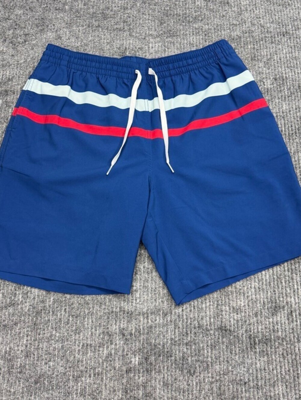 Chubbies Shorts Mens L 7.5' Inseam Blue Double Striped Lined Swim Trunks Pockets